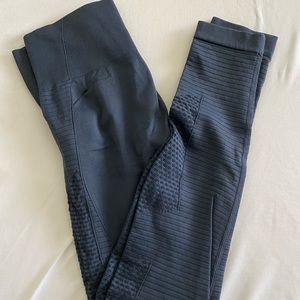 Zyia performance Hi-Rise 7/8 leggings